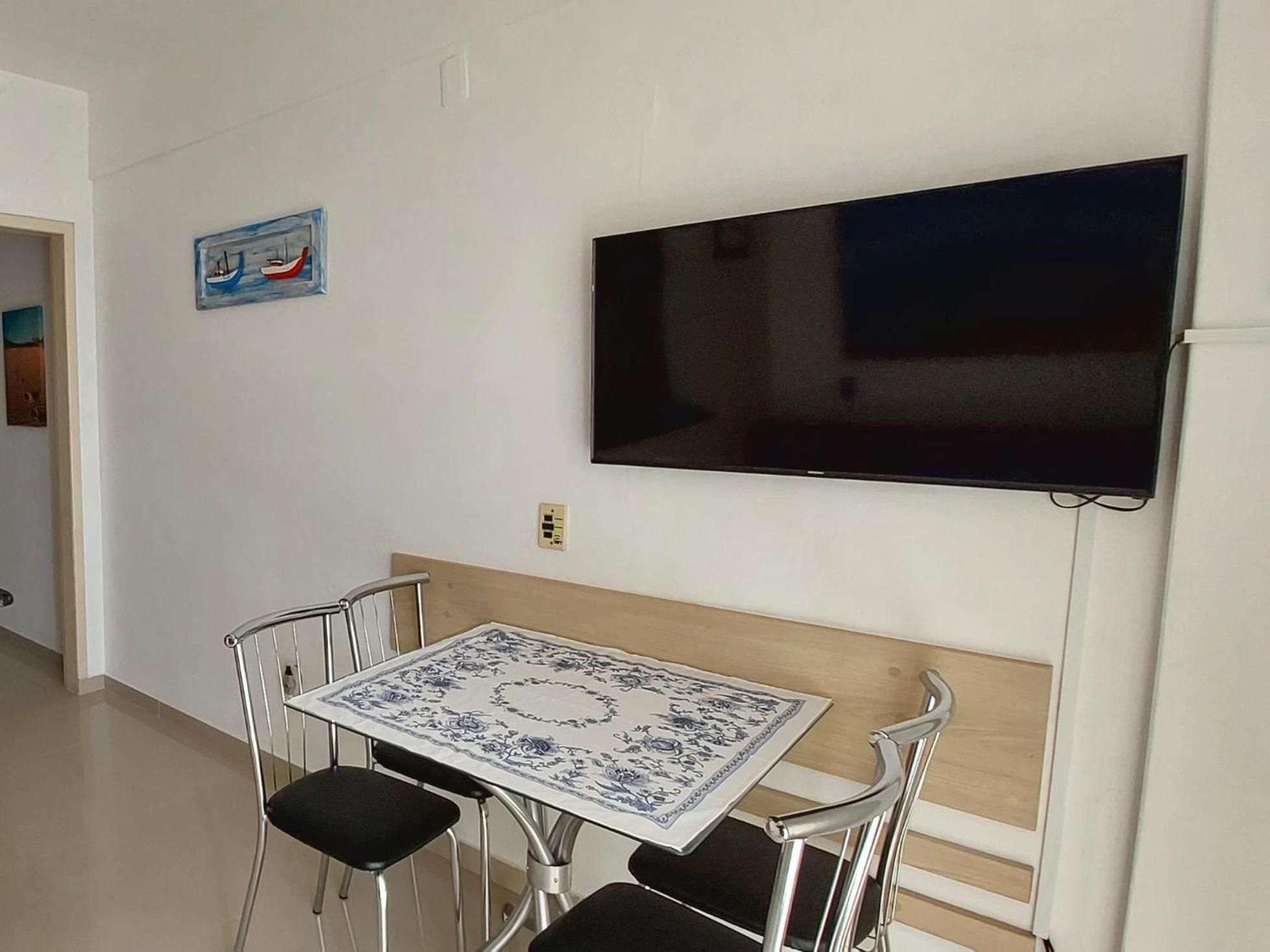 Apto 2 Quartos Com Ar A 200M Da Praia Florianopolis Bagian luar foto